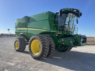 2023 John Deere S770
