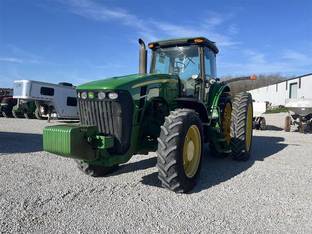 2008 John Deere 8230