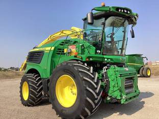 2022 John Deere 9900