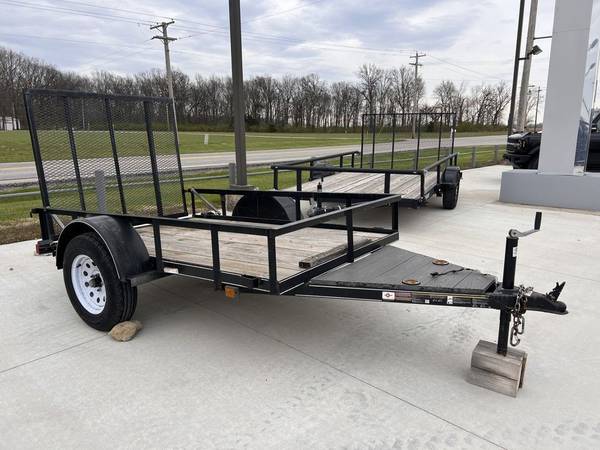 2019 Carry-On utility trailers 5x8gw