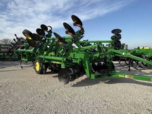 2023 John Deere 2730