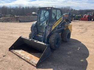 2021 New Holland L328