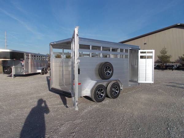 2024 Sundowner stockman 16ft livestock trailer