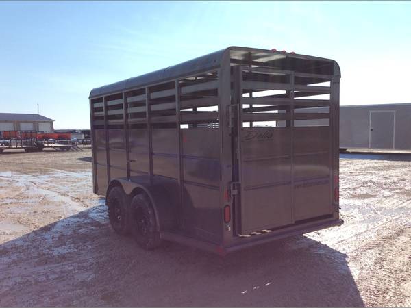 2024 Delta 16ft livestock trailer