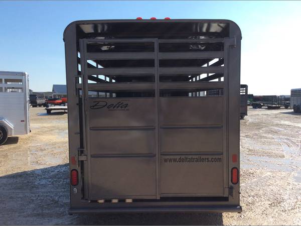 2024 Delta 16ft livestock trailer