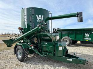 2025 Arts-Way CATTLE MAXX 7165