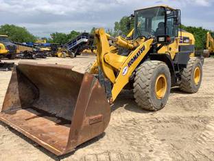 2020 Komatsu WA320-8