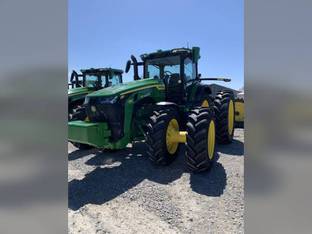2022 John Deere 8R 340