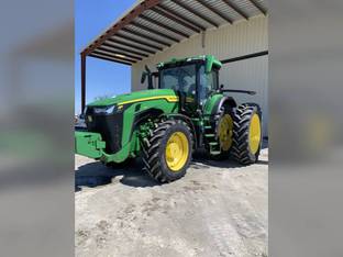 2022 John Deere 8R 310