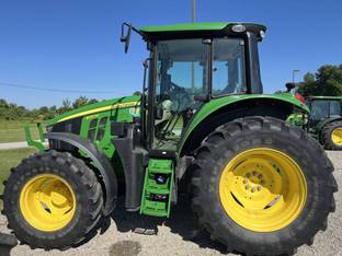 2021 John Deere 6120M