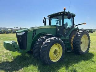2013 John Deere 8335R