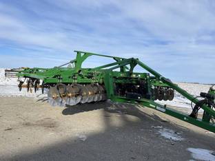 2015 John Deere 2730