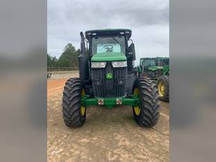 2018 John Deere 7210R
