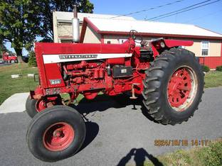 1969 International 856