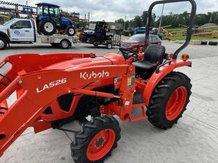 2022 Kubota L3302DT