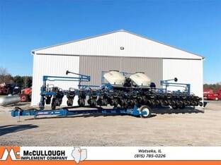 2024 Kinze 3605