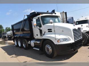 2017 Mack PINNACLE CXU613