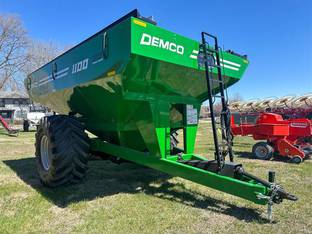 2025 Demco 1100