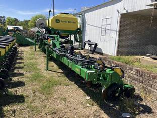 2022 John Deere DR16X