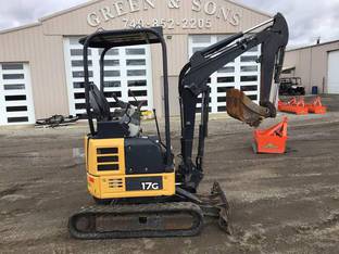 2016 John Deere 17G