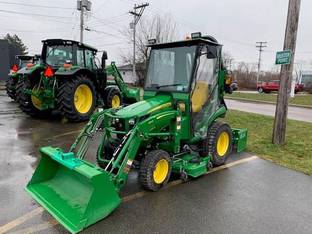 2022 John Deere 2025R