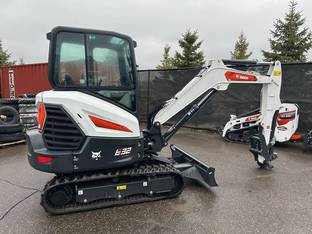 2024 Bobcat E32i