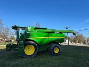 2014 John Deere S660