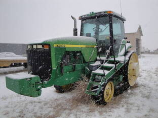 1998 John Deere 8200T