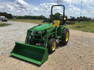 2023 John Deere 3032E