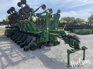 2010 John Deere 1790