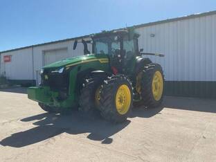 2023 John Deere 8R 370