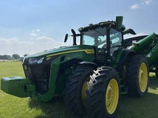 2023 John Deere 8R 310