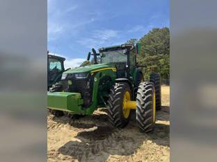 2023 John Deere 8R 310
