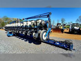 Kinze 2600