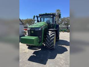 2022 John Deere 8R 410