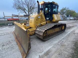 2020 Komatsu D61PXi-24