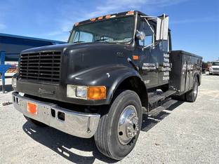 2001 International 4700