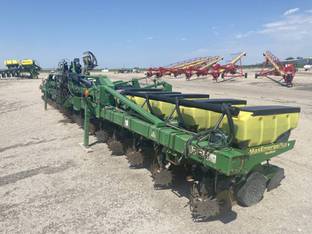 2001 John Deere 1720