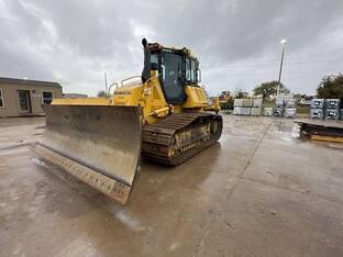 2022 Komatsu D61PX-24