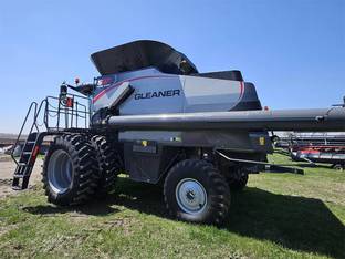 2022 Gleaner S97