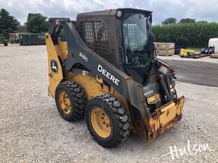 2020 John Deere 318G