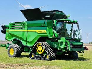 2022 John Deere X9 1000