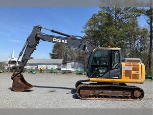 2016 John Deere 130G