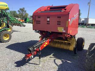 2023 New Holland RB-450