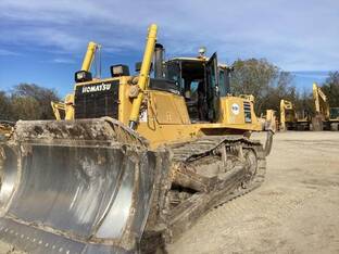 2019 Komatsu D155AX-8