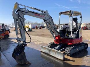 2022 Takeuchi TB335R