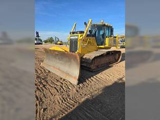 2019 Komatsu D65PX-18
