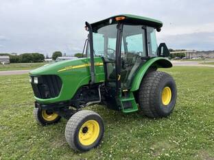 2005 John Deere 5425