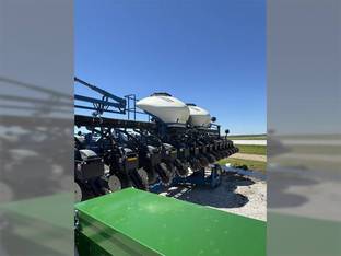 2014 Kinze 3600ASD