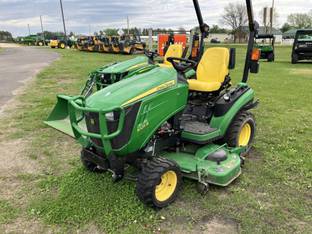2015 John Deere 1025R